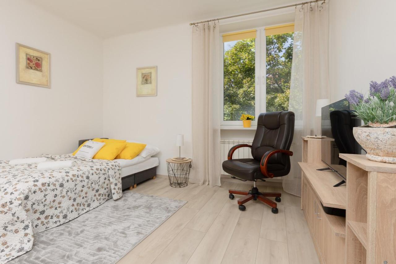 Raclawicka Cozy Studio Apartment By Noclegi Renters 바르샤바 외부 사진